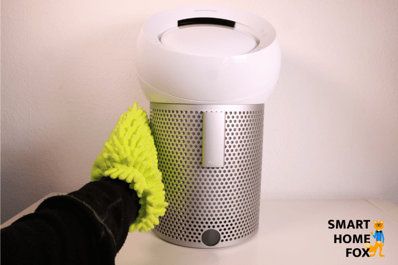 Nettoyage extérieur du Dyson Pure Cool Me BP01